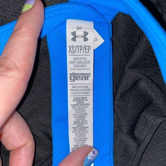 Under Armour NWT Black and a Blue Sports Bra Active Tank - Picture 3 of 7
